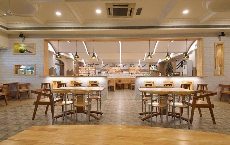 Hotel Shreemaya Residency